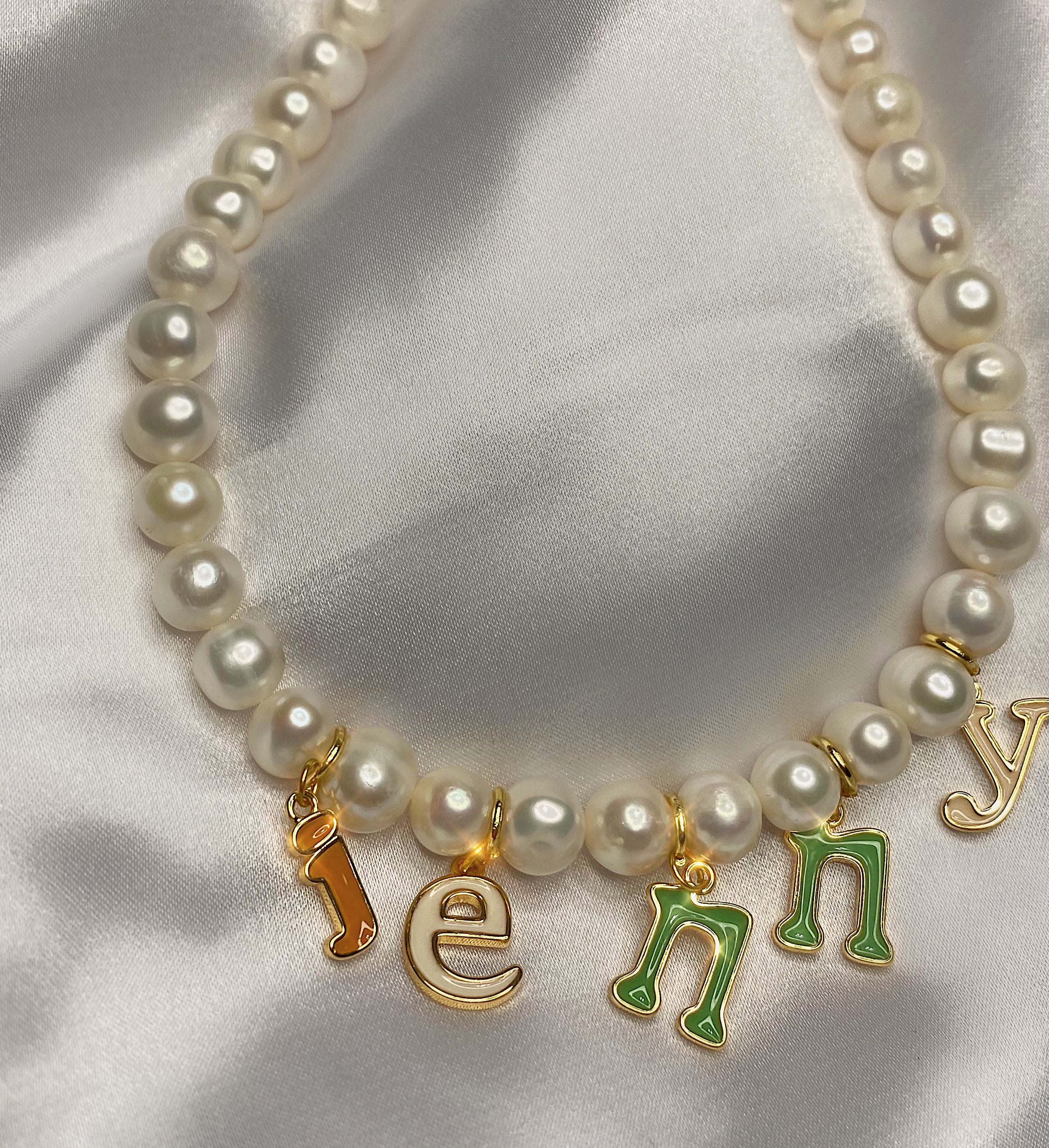 pearl necklace