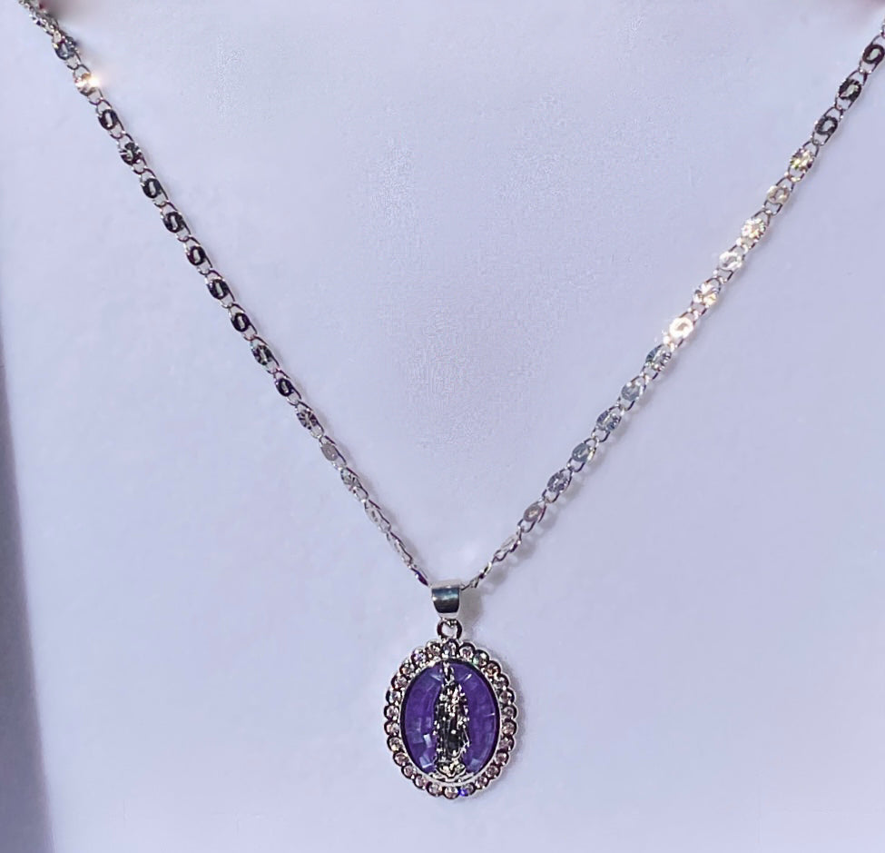 “Cathedral” Virgin Maria pendent